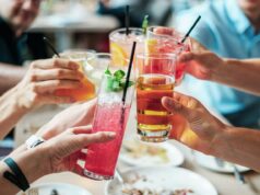 Come preparare cocktail analcolici freschi e veloci a casa Cocktail analcolici fatti in casa